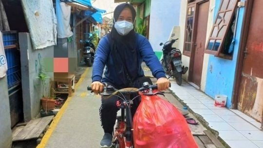 Tabungan Sampah di Gang Sempit