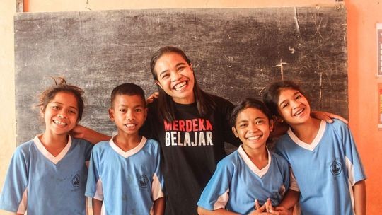 Donasi Hadiah untuk Anak: Cara Bermakna Berbagi Kebahagiaan dan Harapan