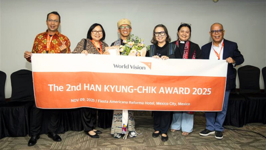 Pastor from Timor Receives the 2025 Han Kyung-Chik Award: Transforming Village Through Church–Community Partnership with Wahana Visi Indonesia 