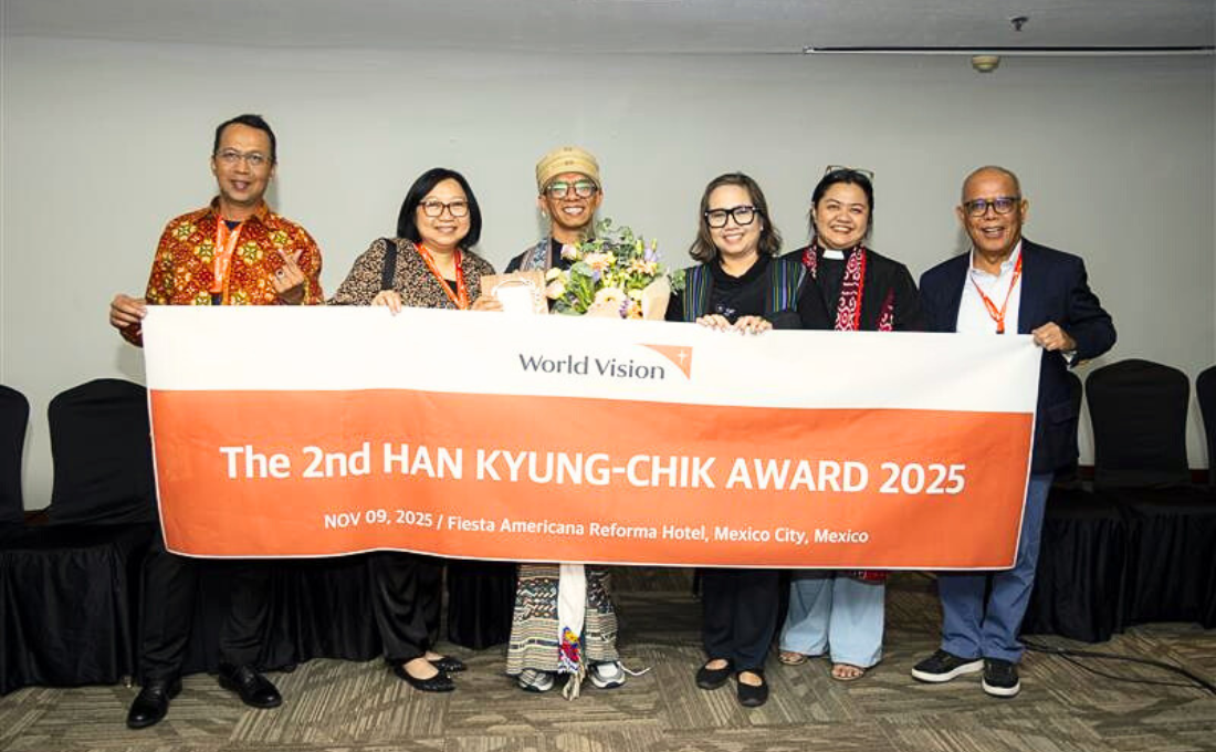 Pastor from Timor Receives the 2025 Han Kyung-Chik Award: Transforming Village Through Church–Community Partnership with Wahana Visi Indonesia 